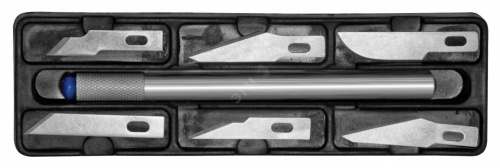 Нож макетный c 6 лезвиями — купить в интернет-магазине amurinstrument.ru с доставкой по #WF_CITY_DAT# | Каталог с характеристиками и ценами нож макетный c 6 лезвиями, купить metabo, купить husqvarna, купить bosch, купить makita, купить hitachi, купить hikoki, купить oregon, купить stihl